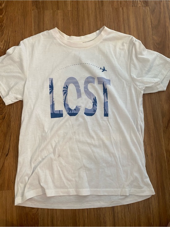 No brand Tops - Vintage LOST TV Show Graphic T-Shirt - Oceanic Flight 815 Island Silhouette Tee